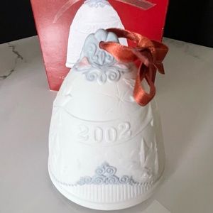 NEW 2002 Lladro Christmas Bell Ornament